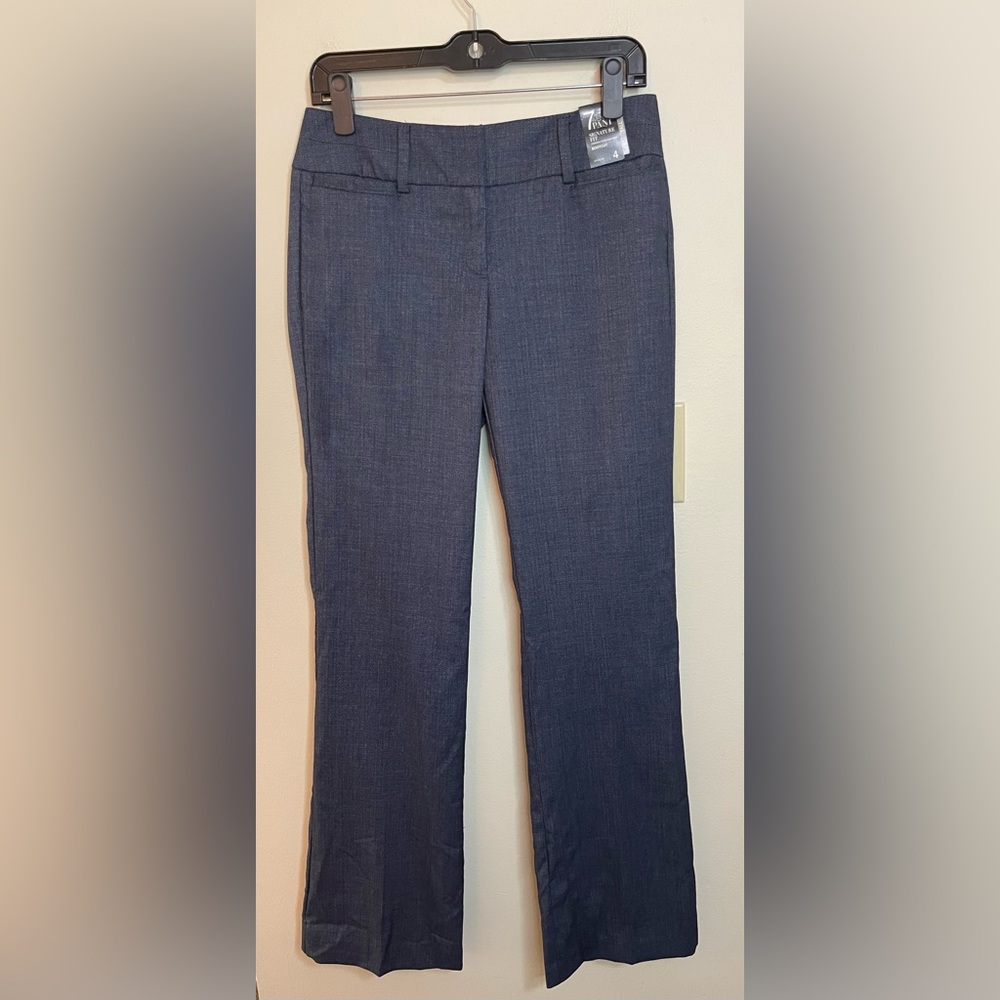 7th Avenue New York & Company Signature Fit Bootcut Stretch Pant Sz 4 Tall. NWT.